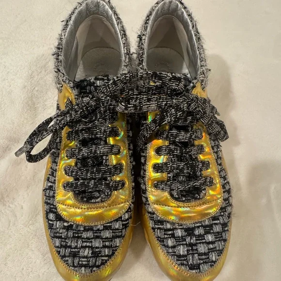 CHANEL Black and Silver Tweed Sneakers with Yellow Detail - Picture 4 of 4